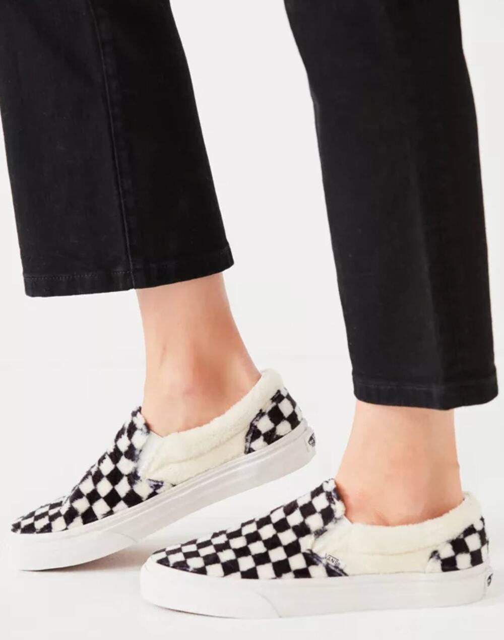 Vans Sherpa Fleece Checkerboard Slip-On Sneakers Black White Mens 5 Womens 6.5